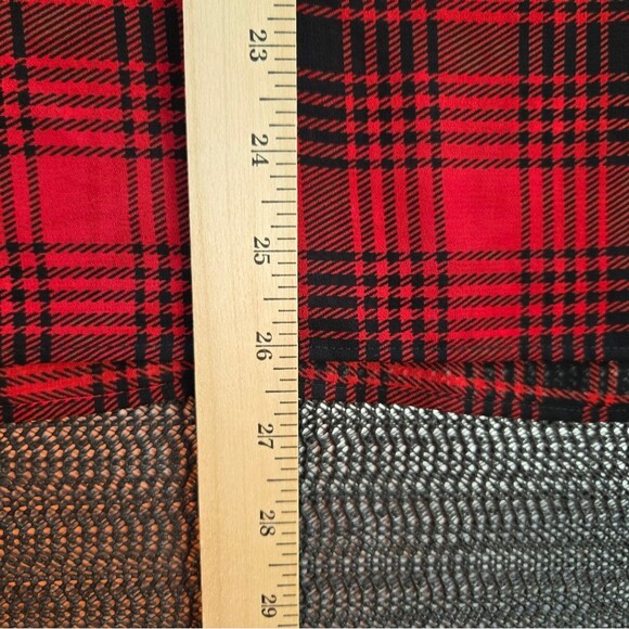 Women's Size Large Chaps Denim 3/4 Sleeve 5 Button Pull Over Blouse - Picture 11 of 12